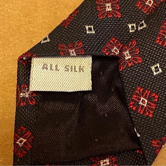 Embassy Row Men's Necktie Tie 100% Silk Made in USA Multicolor - Picture 5 of 7